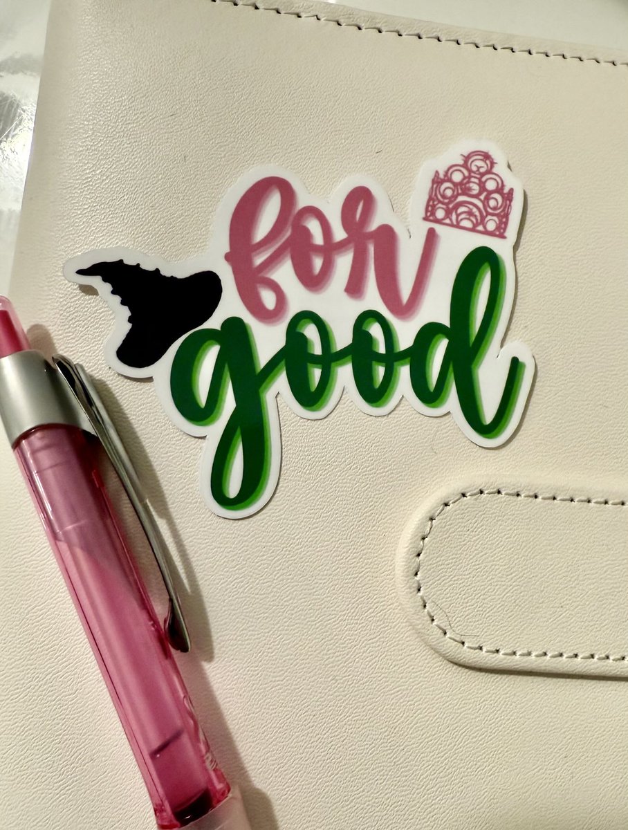 Happy #WickedForGood day to all celebrating the Glinda way today 🩷💚🩷💚