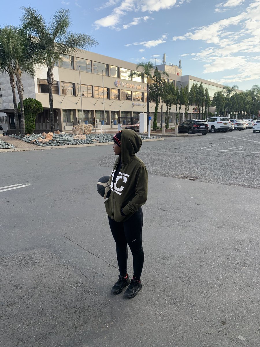 MonaBaby333's tweet photo. @5FM These are my BEST scenic views which are also a glimpse of my little life 💜#5DriveGetsHigh @PrincesMunyai @she_morant @BridgetMwebia https://t.co/FcYvRi9Gsw