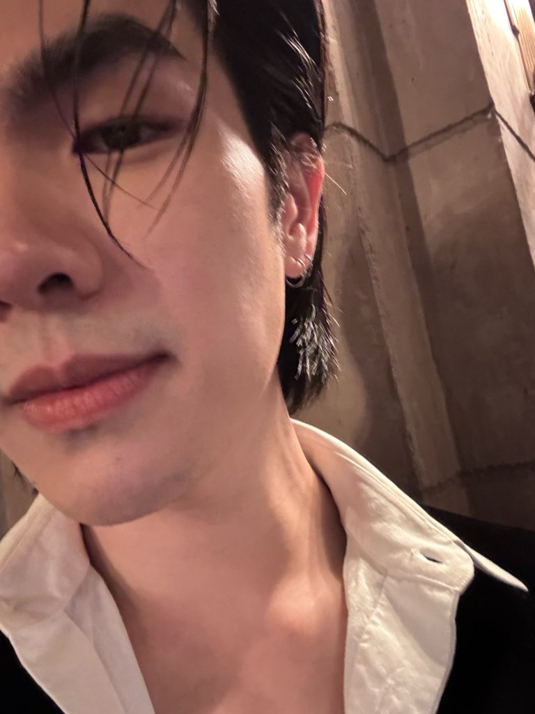 milephakphum's tweet image. ,,, GN ,,,