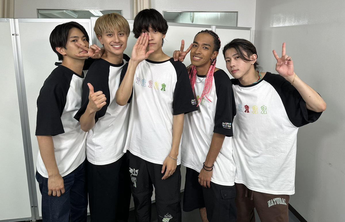 ab__931127's tweet photo. りちゃくん
ベース引き継いだり、ダンスと歌でグループ支えてくれたり本当にありがとう。現場行くたび毎回愛でちゃうぐらいには大好きだったよ💛
私はたった2年だけど沢山の努力と真面目な性格を知ったからこそ、悔しいけど嫌いになんてなれないよ😭今後は自分の健康を第一に穏やかに過ごしてね🙏 https://t.co/VdeOEZ05v7