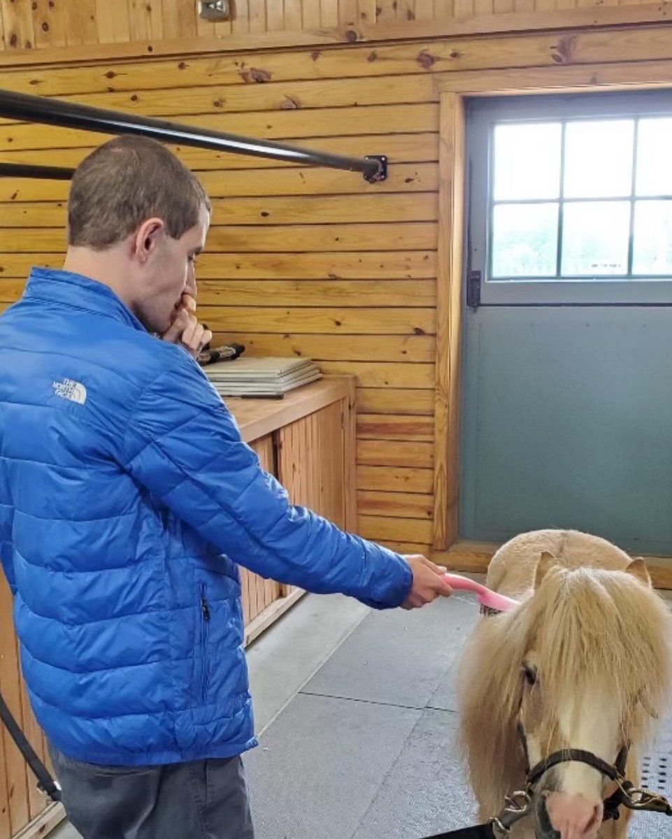 GreystonePrgrms's tweet image. Join us this Saturday for Bridging Saddles and Services, a free family event with Greystone Programs and Topfield Center. 

Register here: topfieldcenter.org/event-details/…

#greystoneprograms