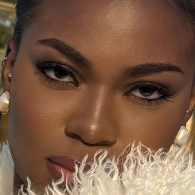 ermah0's tweet photo. #NewProfilePic https://t.co/8ICFttU9sa
