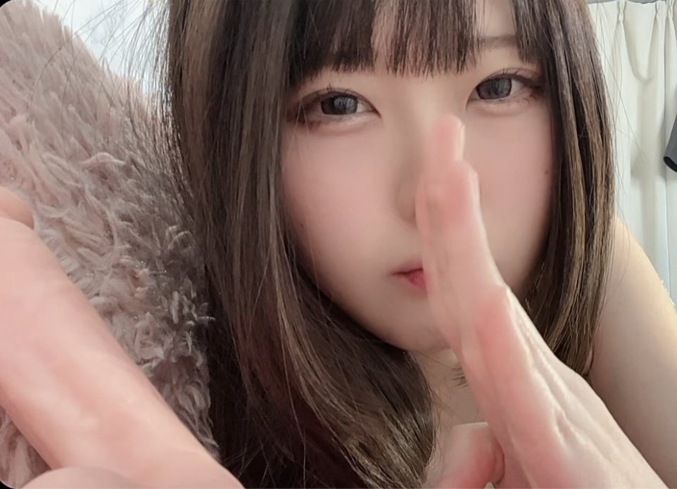 _ayano_nya's tweet photo. 配信する予定だったのですが、
やる気が…出ませんでした… https://t.co/EcWzHKHjnf