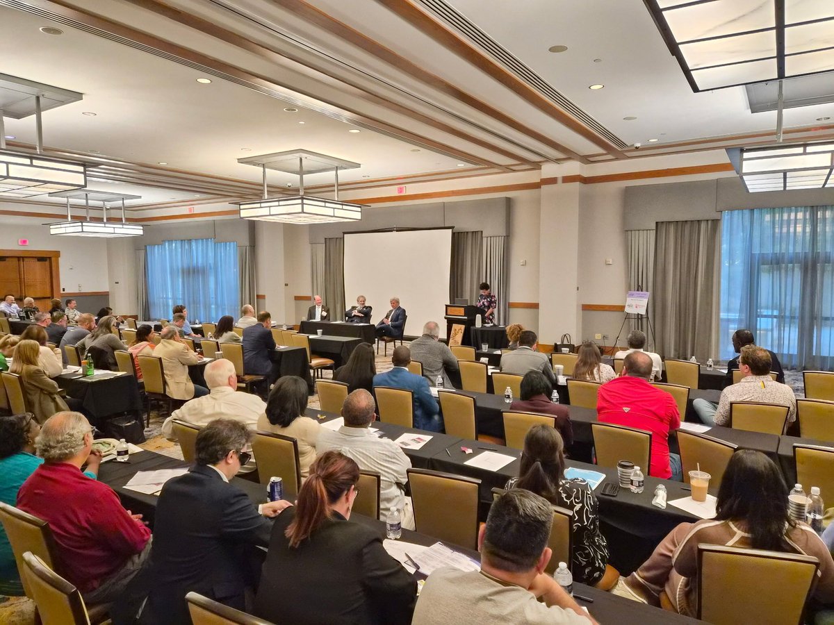 CommTemple's tweet image. What an amazing group of people! It was an honor to join the 𝗣𝘂𝗯𝗹𝗶𝗰 𝗗𝗲𝗳𝗲𝗻𝗱𝗲𝗿 𝗔𝘀𝘀𝗼𝗰𝗶𝗮𝘁𝗶𝗼𝗻 𝗼𝗳 𝗟𝗼𝘂𝗶𝘀𝗶𝗮𝗻𝗮 yesterday at their annual meeting.