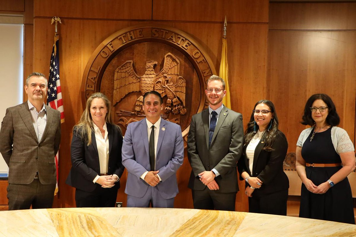 Iceland in US 🇮🇸 tweet media