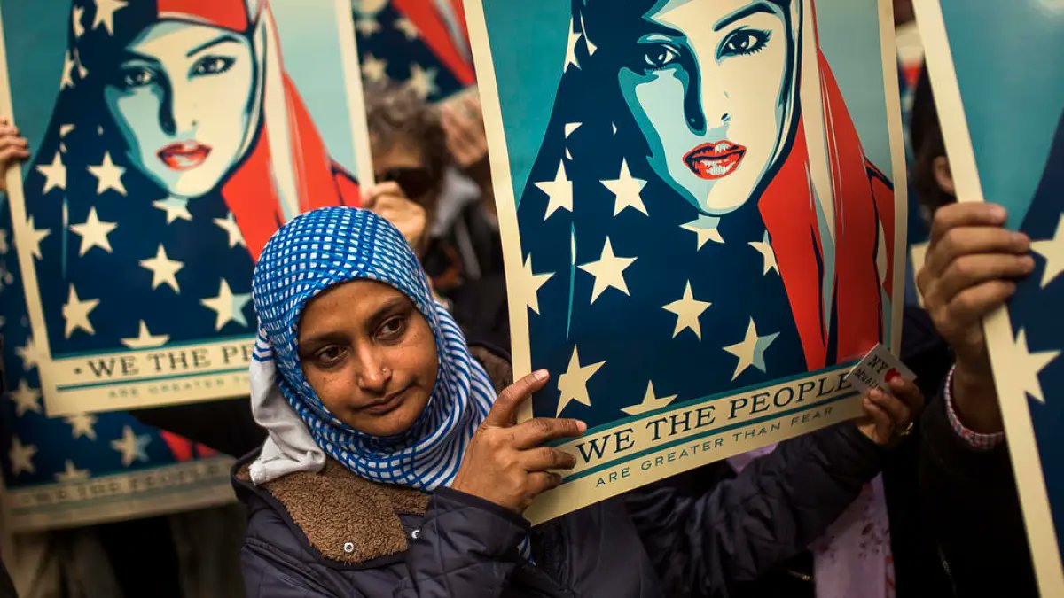 BlackarchParrot's tweet photo. WHAT IS GOING ON with the Democrat Party? Democrats have become the ISLAMIST PARTY pushing Communism with 41 RADICAL MUSLIMS elected around the U.S. November 4th 2025 #Sedition #Treason #GoodFriday #Texans #JoshAllen #HaierESTSUPHA #Mamdani #Niger #Traitors #CommanderAndChief https://t.co/F2AzkSUCKj