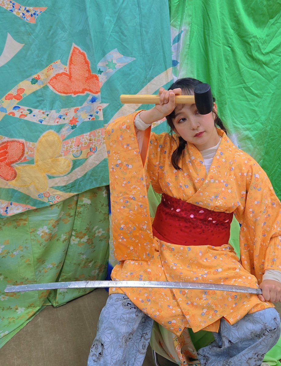 【⚔️出演情報⚔️】
11/22(土)モリコロパーク　練り歩き
《時間》13:00～15:00

🍁11/23(日)
中村公園紅葉まつり
演武「汝　剣のごとく」拡大版
《時間》11:15〜11:45

🍁11/23(日)
モリコロパーク
演武「汝　剣のごとく」拡大版
《時間》15:20〜15:55

私は　花純を演じます🔨
よろしくお願いいたします