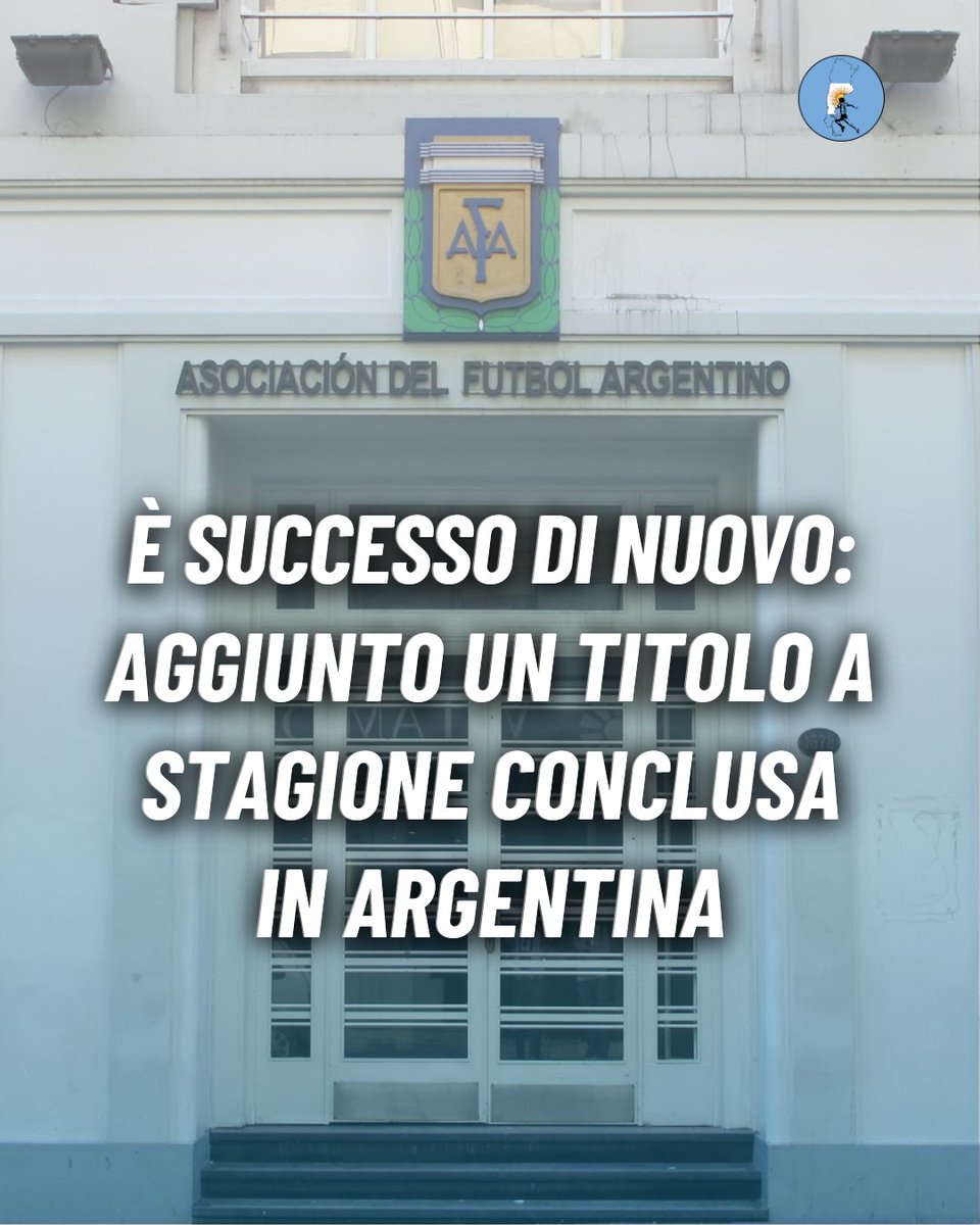 G_Cobianchi's tweet image. 🇦🇷🏆 È SUCCESSO DI NUOVO

Mentre nessuno ci faceva caso, in Argentina hanno inventato (ex-novo) e assegnato (ex-post) trofei che non era previsto esistessero.

A seguire, la cronistoria dell&apos;ennesima giornata di ordinaria follia.