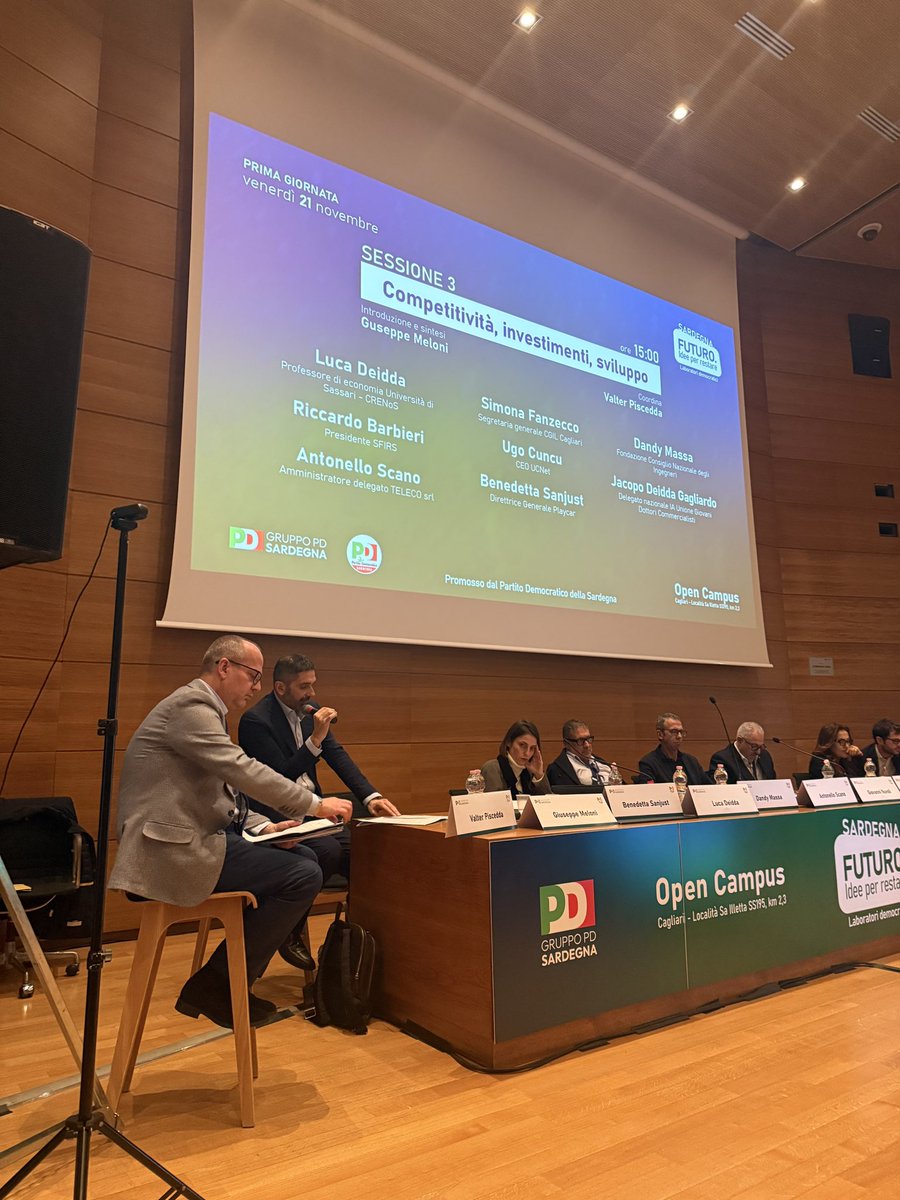 silviolai's tweet image. Inizia il terzo panel dei #LabDem su competitività, investimenti, sviluppo. #pd #pdsardegna