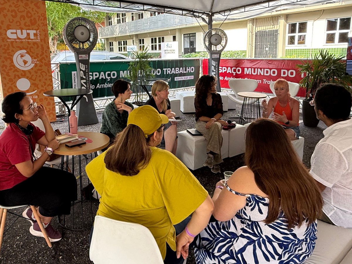 ituc's tweet image. 🌍💪 At #COP30 in Belém, trade unions from around the world united for climate justice! A powerful day of strategy, solidarity, and planning for a #JustTransition.

🗣️“Trade unions are calling for the Belém Action Mechanism #BAM to drive a global, fair, and funded Just…