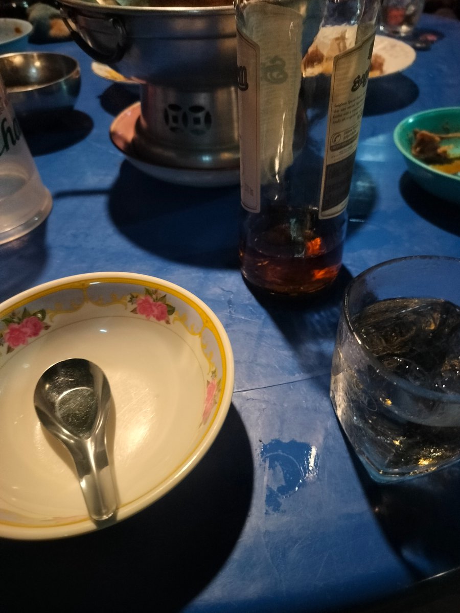 หนาวๆ เพียวดีกว่ามั้ง 🤣
ชนแก้วกันครับ 🍻
#กาญจนบุรี #หวานเจี๊ยบ