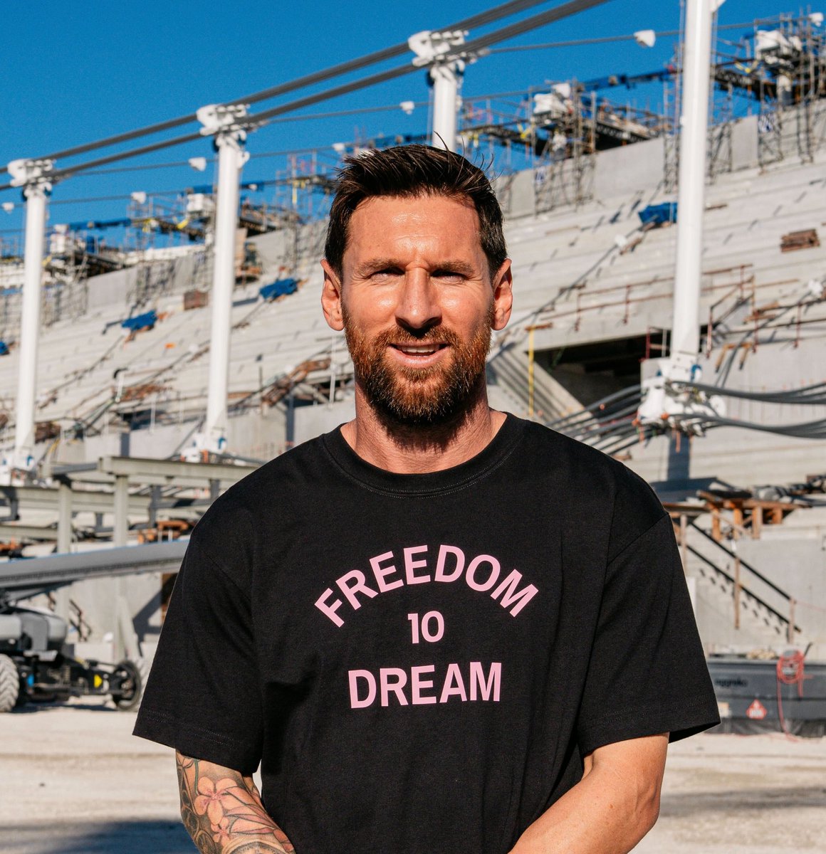 InterMiamiCF's tweet image. There’s nothing like being home ⏳✨

Things you should know about next season: intermiamicf.com/news/inter-mia…