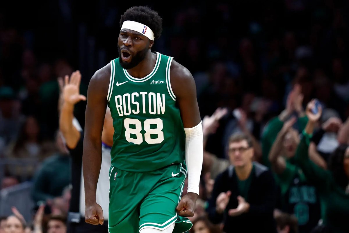 Em 14 jogos, os Celtics descobriram uma arma defensiva que muda tudo: NEEMIAS QUETA!

Com Neemias em campo:
🛑 0.997 pontos por posse
🛑 39.9% FG permitido
🛑 32.0% 3PT permitido

Sem Neemias:
⚠️ 1.220 pontos por posse
⚠️ 47.3% FG
⚠️ 38.7% 3PT

Com Queta, Boston defende como a