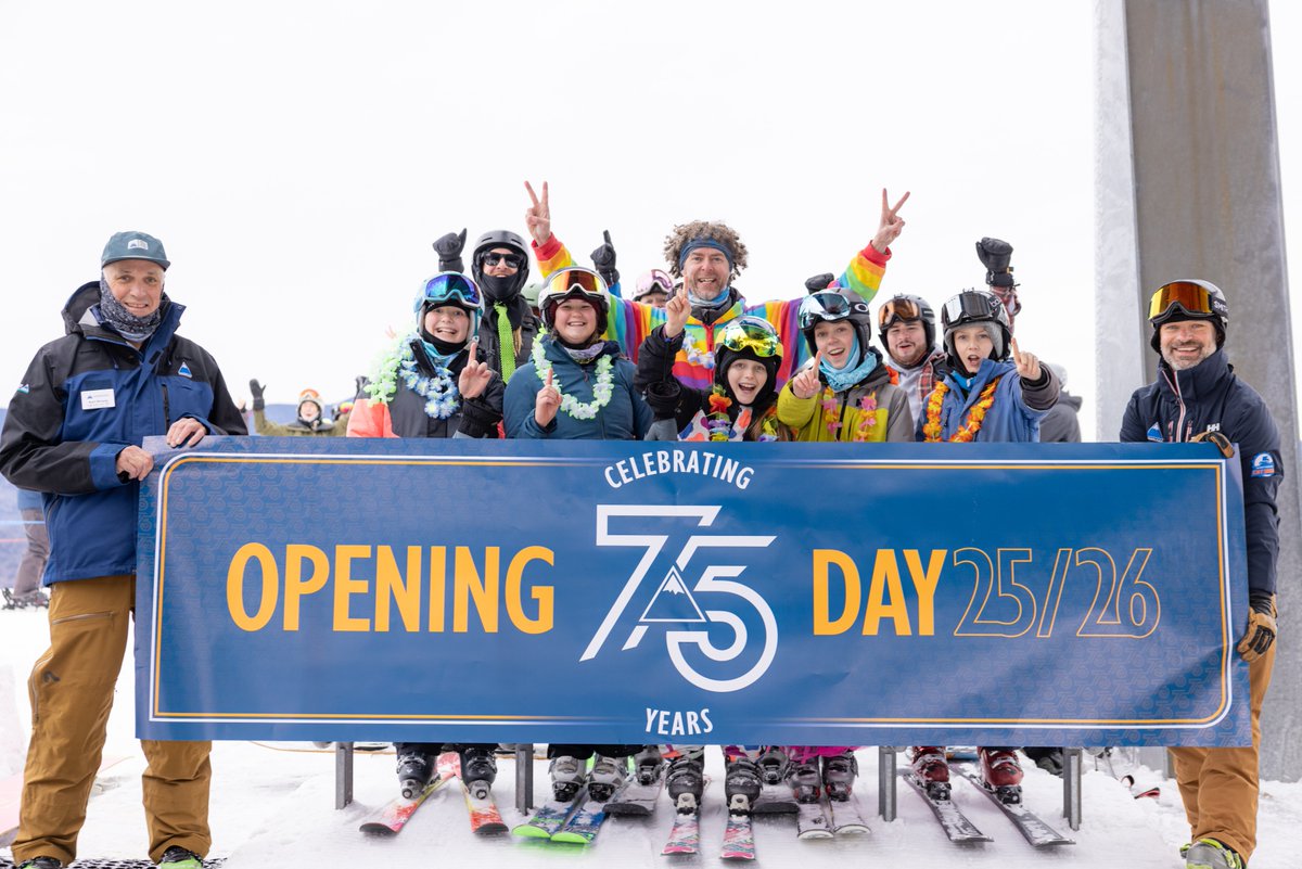 SugarloafMaine's tweet photo. First chair's loaded, our 75th season starts now.

#NothingSweeter https://t.co/S5GMVWp0gK