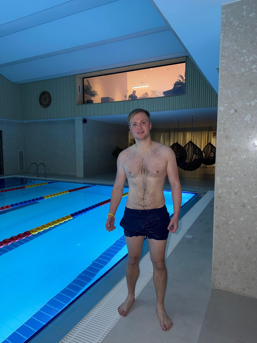 Pu55yman_Dan's tweet image. Will reply later I’m at my swimming lesson at the minute