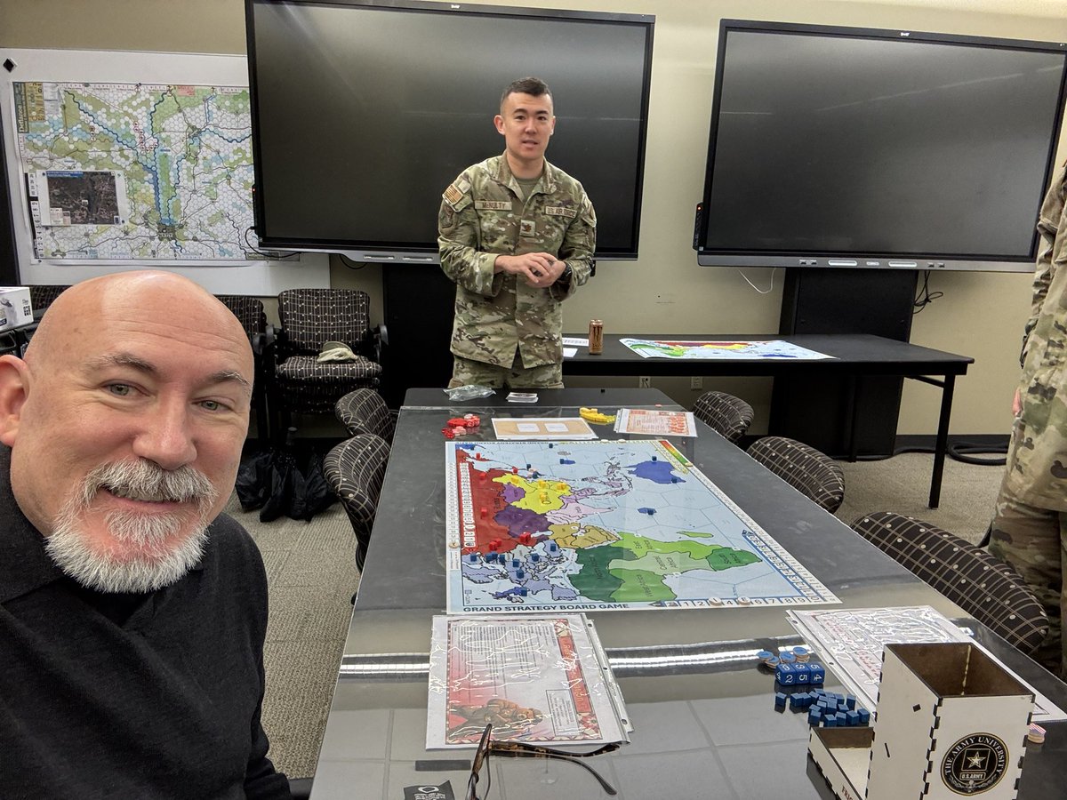 smarkg52's tweet image. Playtest of a grand strategy forward looking #wargame design by one of our @USACGSC @ArmyUniversity Masters students. First time out!  Time to break the model!!!!  😂
