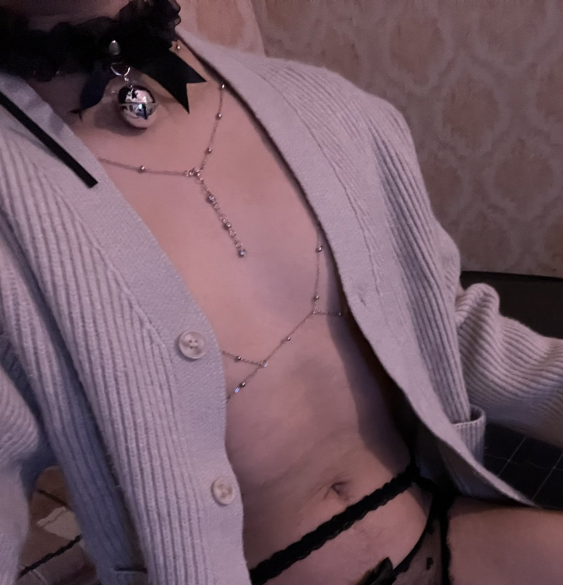 wsdlo3's tweet photo. 如果你没有离开
#四爱 #pegging #m #��制 #捆绑 https://t.co/14W7L6JuJt