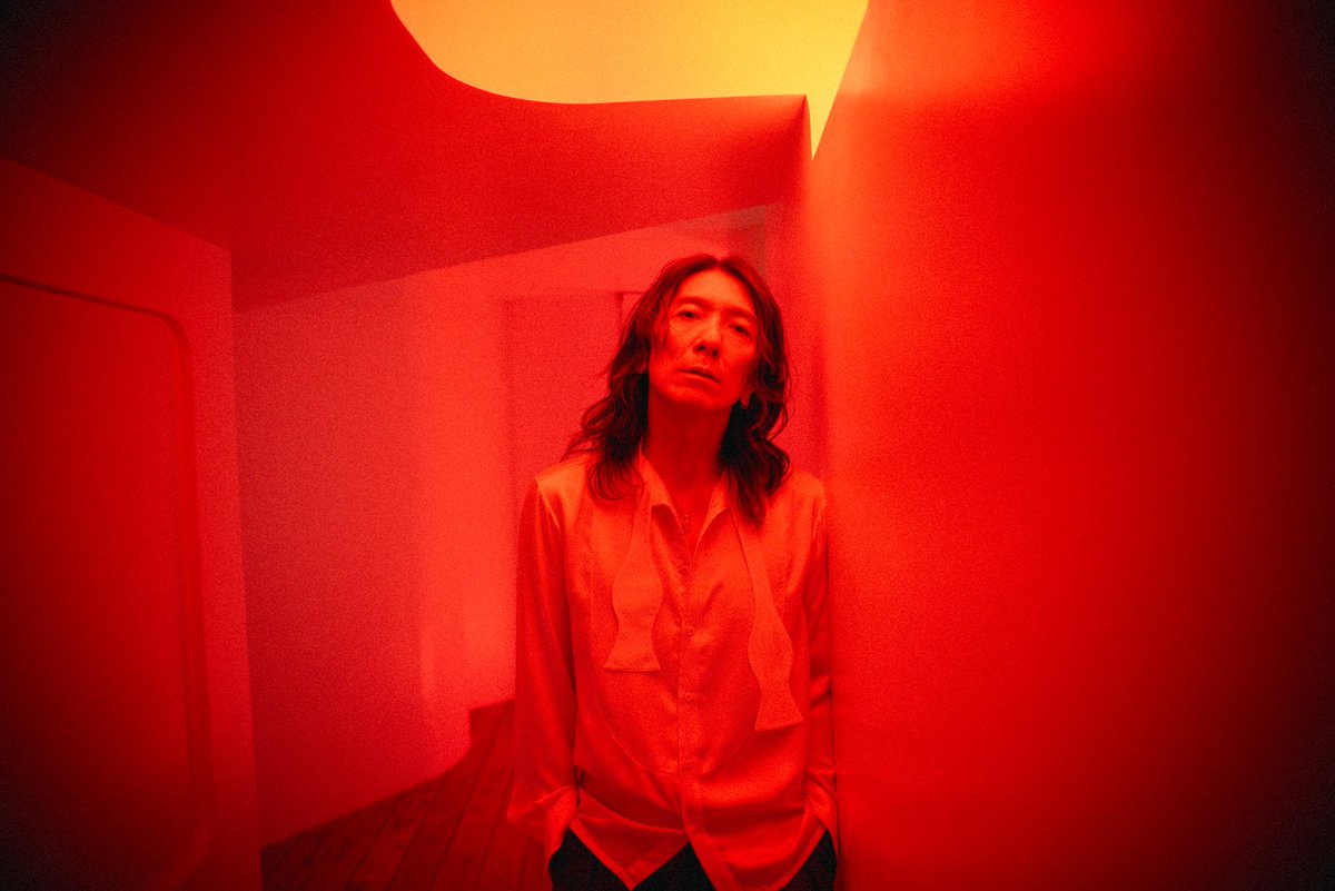 rc_5454's tweet image. 【映画 #みらいのうた インタビュー】
12/5の公開を前に🎬
#吉井和哉(#THEYELLOWMONKEY)さんと #エリザベス宮地監督 にお話しを伺いました。事実が小説より奇であるこの作品の英題が「TIME LIMIT」であるところに心が震えます。

吉井和哉さんソロツアーは
来年1/20(火)Zepp Fukuoka
#CROSSFM #rc_5454