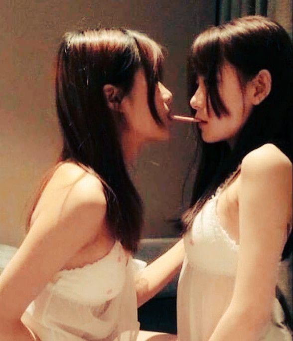 Nausik4's tweet photo. I WANT A GIRL TO SPOIL ✨

#wlw #GirlsLove #lesbian #bi #bisexual #gl https://t.co/gPh6MZ4Wu2