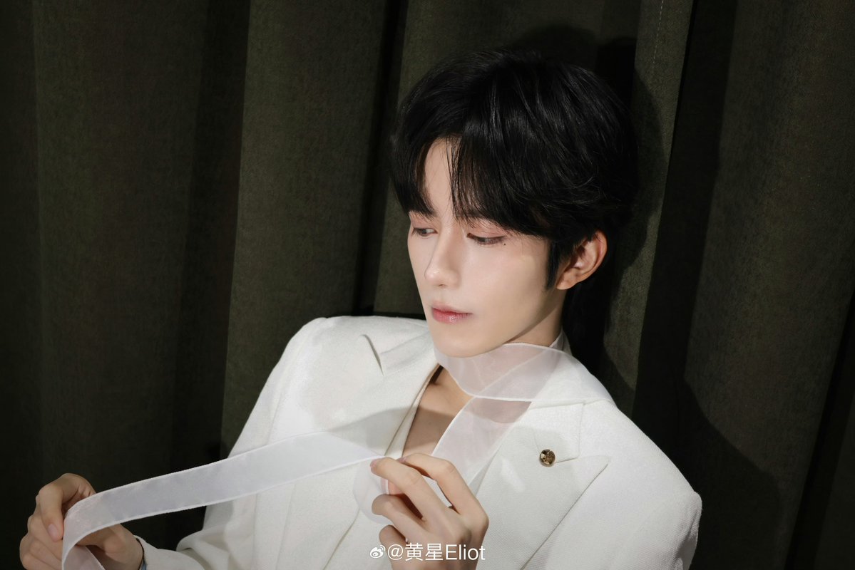 0rangeFair's tweet image. 251121 weibo

Good night

#EliotHuang #HuangXing #黄星 #XingQiu #XYQQJ