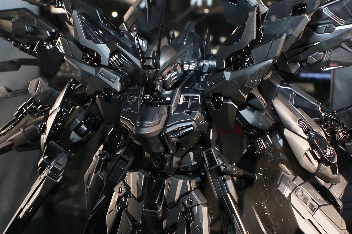 純白の輝きをまとう「MGEX 1/100 ストライクフリーダムガンダム