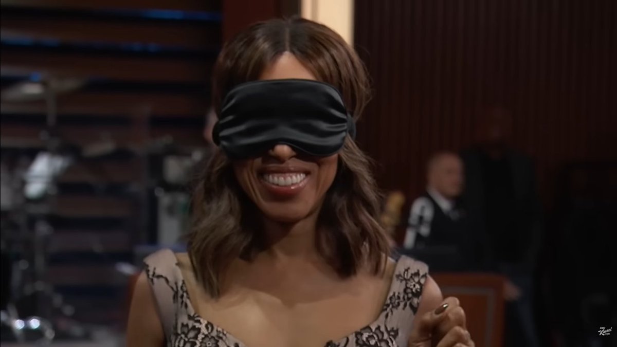 wakeupdeadwoman's tweet image. THEY BROUGHT OUT GUILLERMO FOR KERRY AWWWW