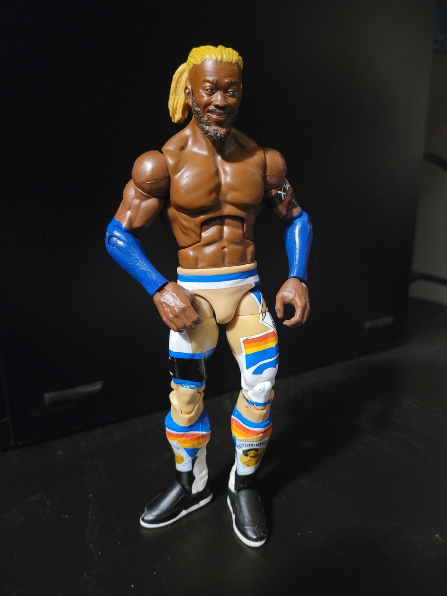 tylxr_collxcts's tweet image. Kofi Kingston WWE figure.
$2 thrift find.
This is my first wrestling figure!
It&apos;s a new day, yes it is!