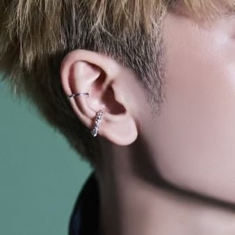 momiilada's tweet image. ปากเอย จมูกเอย ต่างหูเอย คือนี่ชอบทั้งหมด😭