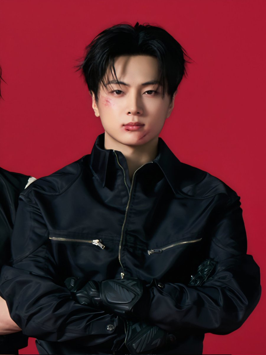 Bluejays_INA's tweet image. 251121 | WEVERSE

[#2025ENniversary]
🏎️ 251121
FAMILY Photo #1 #JAY ✂️

📎 weverse.io/enhypen/media/…

#제이 #JAY #ジェイ #엔하이픈_제이 #ENHYPEN_JAY @ENHYPEN @ENHYPEN_members