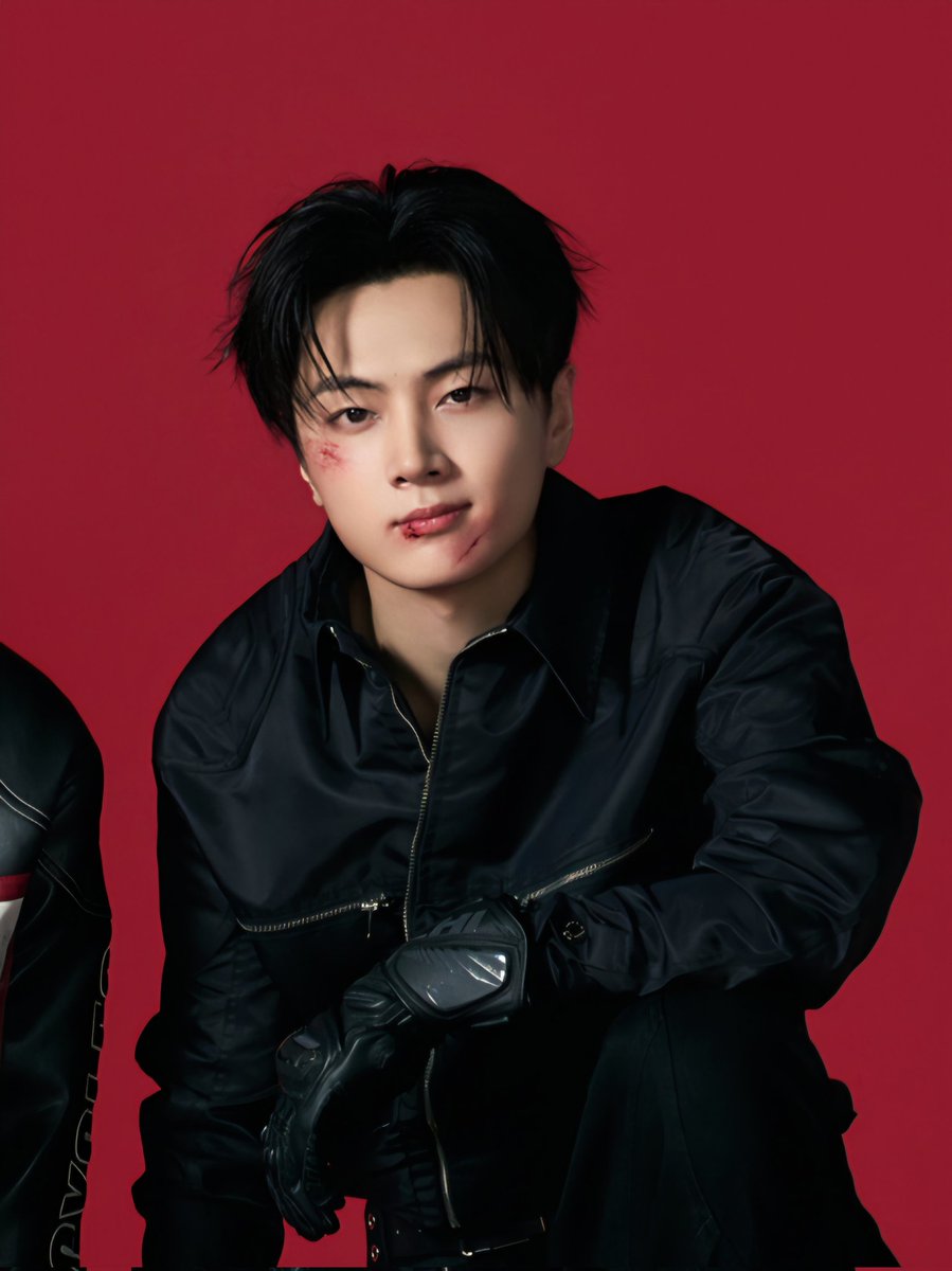 Bluejays_INA's tweet image. 251121 | WEVERSE

[#2025ENniversary]
🏎️ 251121
FAMILY Photo #1 #JAY ✂️

📎 weverse.io/enhypen/media/…

#제이 #JAY #ジェイ #엔하이픈_제이 #ENHYPEN_JAY @ENHYPEN @ENHYPEN_members