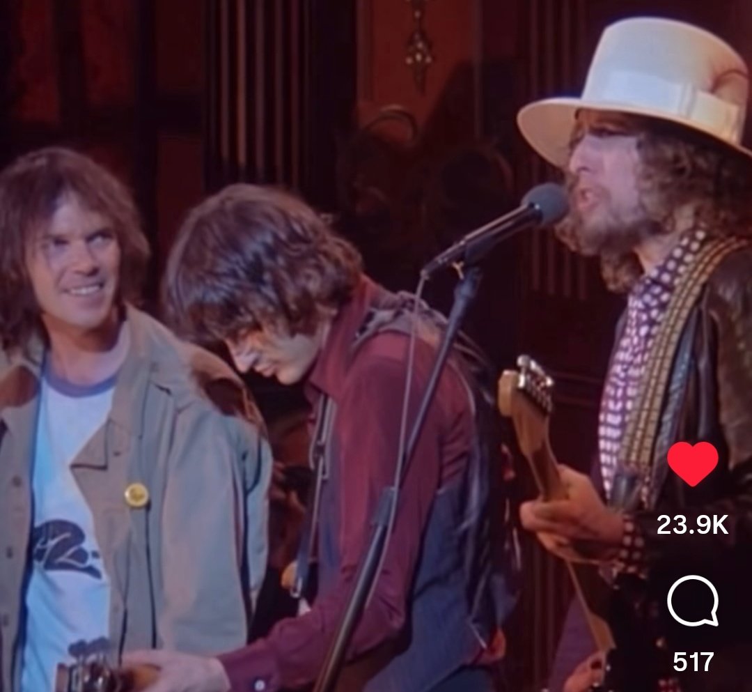 Need a girl to look at me the way Young looks at Bob Dylan.