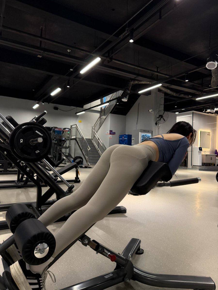 CharleenHo42323's tweet image. #健身 #反差