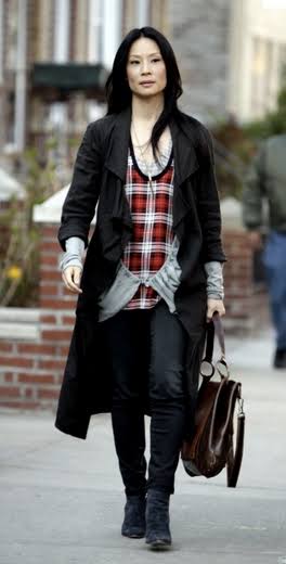 ciudadanoCrane's tweet image. Poco se habla de la elegancia de Lucy Liu en #elementary