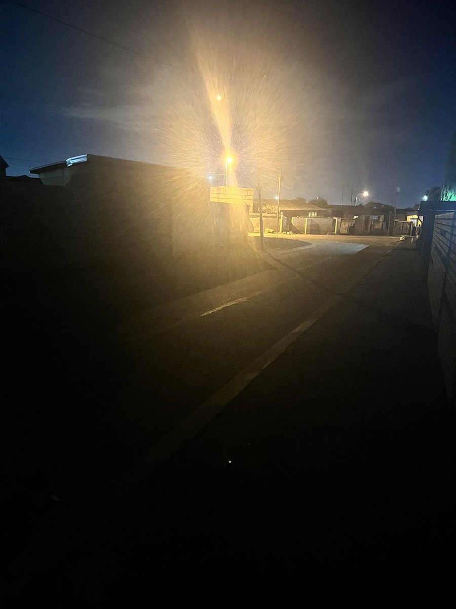 uBafoo's tweet photo. Hlangana, Samson and Umkondo streets in Senaoane have had off streets lights for about 2 weeks now, it’s a fairly quiet area and we’ve had previous cases of people getting mugged while going or coming back from work, early morning and later @CityPowerJhb @CityofJoburgZA @MyJRA https://t.co/qvb3Q9nQBz