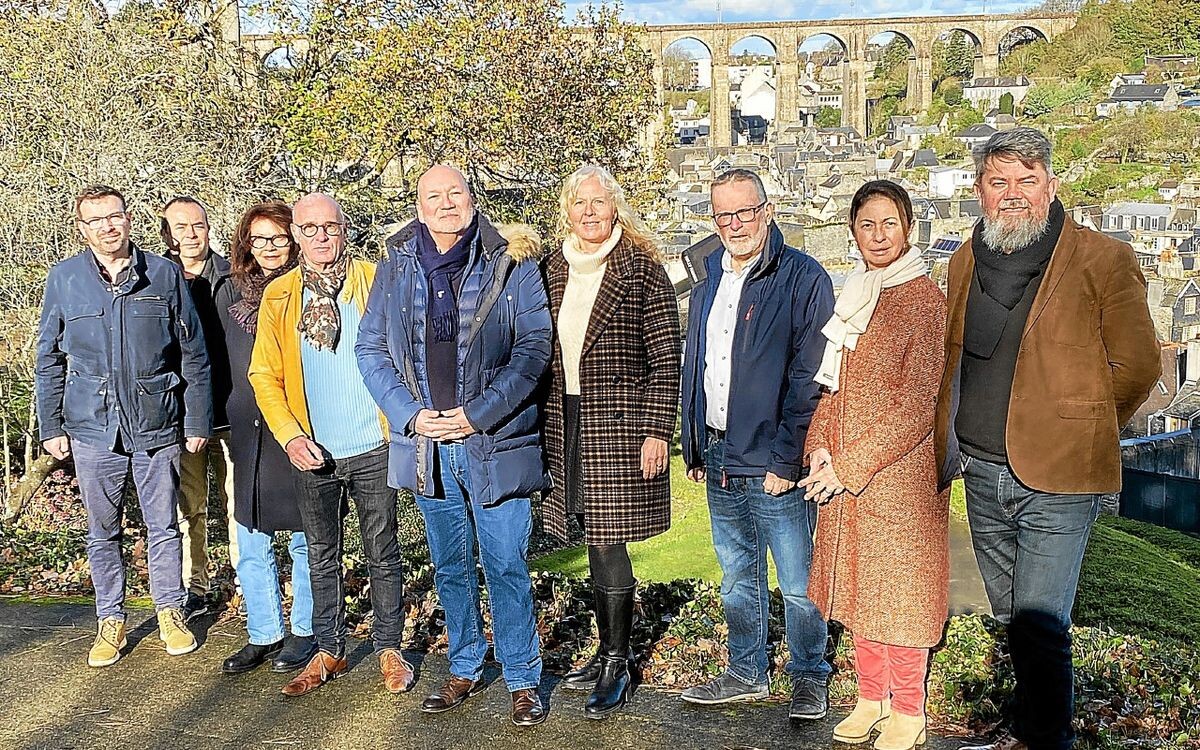 Nouveau venu sur la scène politique locale, Olivier Bellec sera la tête de liste « Pour Morlaix » aux municipales 2026. Le directeur adjoint de l’hôpital embarque avec lui l’actuelle opposition.
➡️ go.letelegramme.fr/QDoW