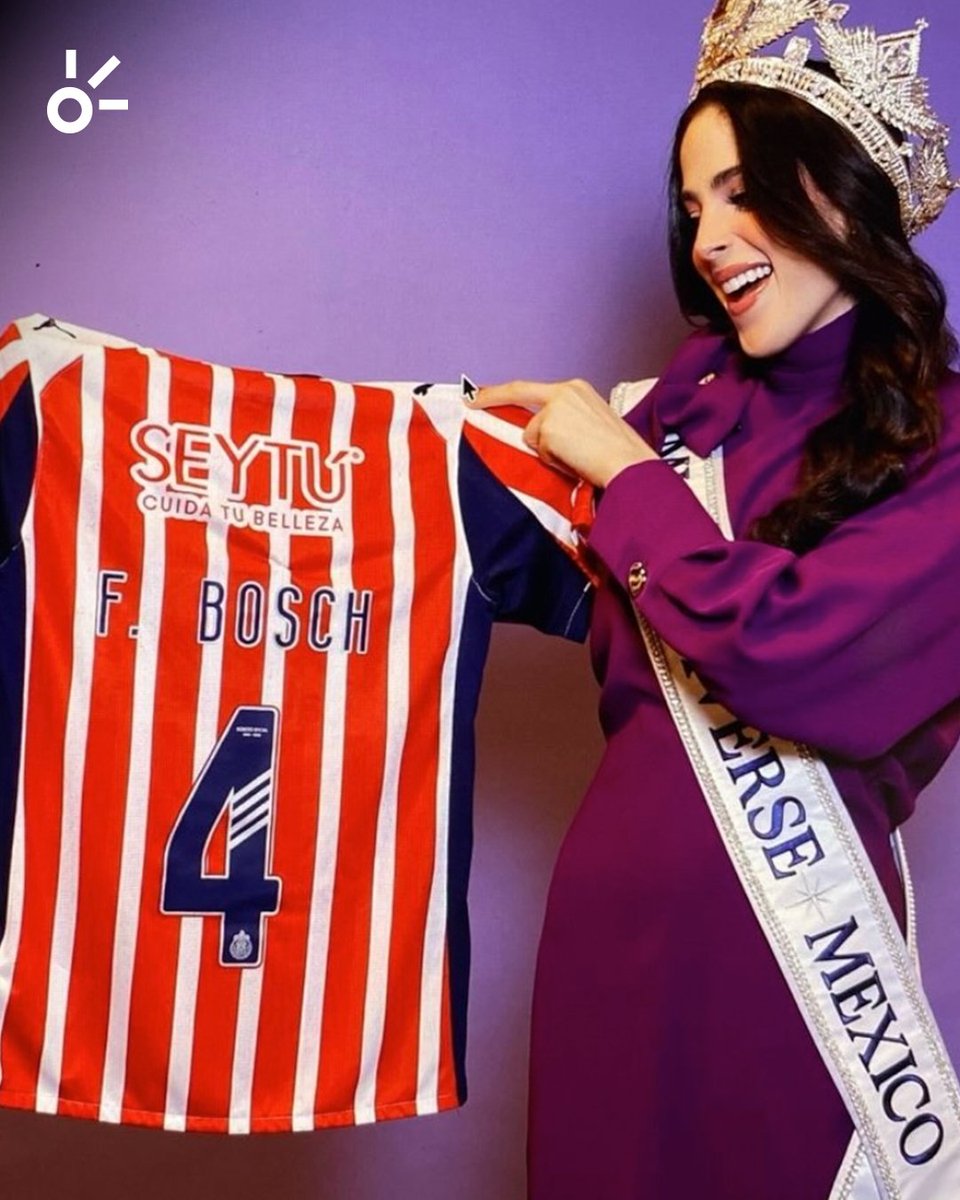 ClaroSports's tweet image. ¡UNA REINA QUE AMA EL MEJOR DEPORTE DEL MUNDO!🤩

Fátima Bosch, Miss Universo 2025, vibra al máximo con el fútbol.

Y sí: es chivahermana de corazón. 🐐🔝❤️