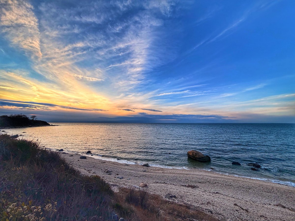 GM and touch some sand. Everything will be ok. #Bitcoin