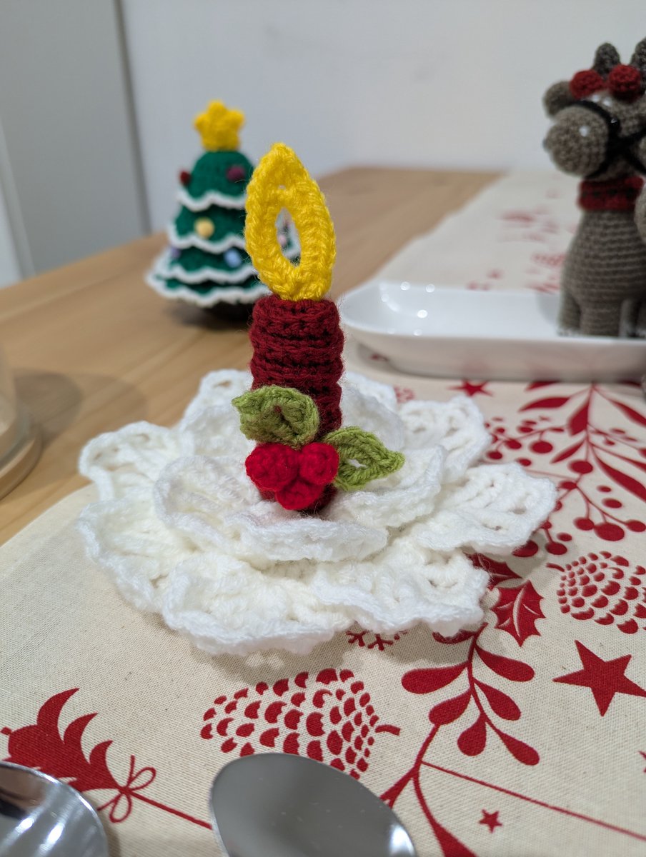 Hanawa_Crochet's tweet photo. OFFRE à ne pas manquer

J'offre les frais de port pour l'adoption de la bougie et du sapin à la 1ère personne qui écrit "Moi je les veux" 👀
Vous m'aidez à trouver cette personne ? 🫶

Ca serait dommage qu'ils ne partent pas alors que Noël arrive à grand pas ! https://t.co/CNQ73XhzUe