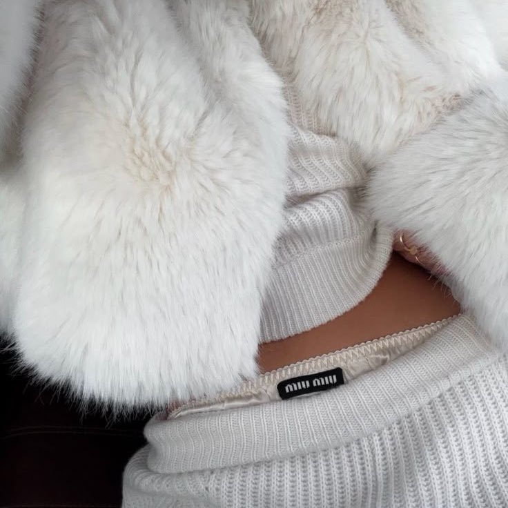 itdiorgurl's tweet image. soft seasons