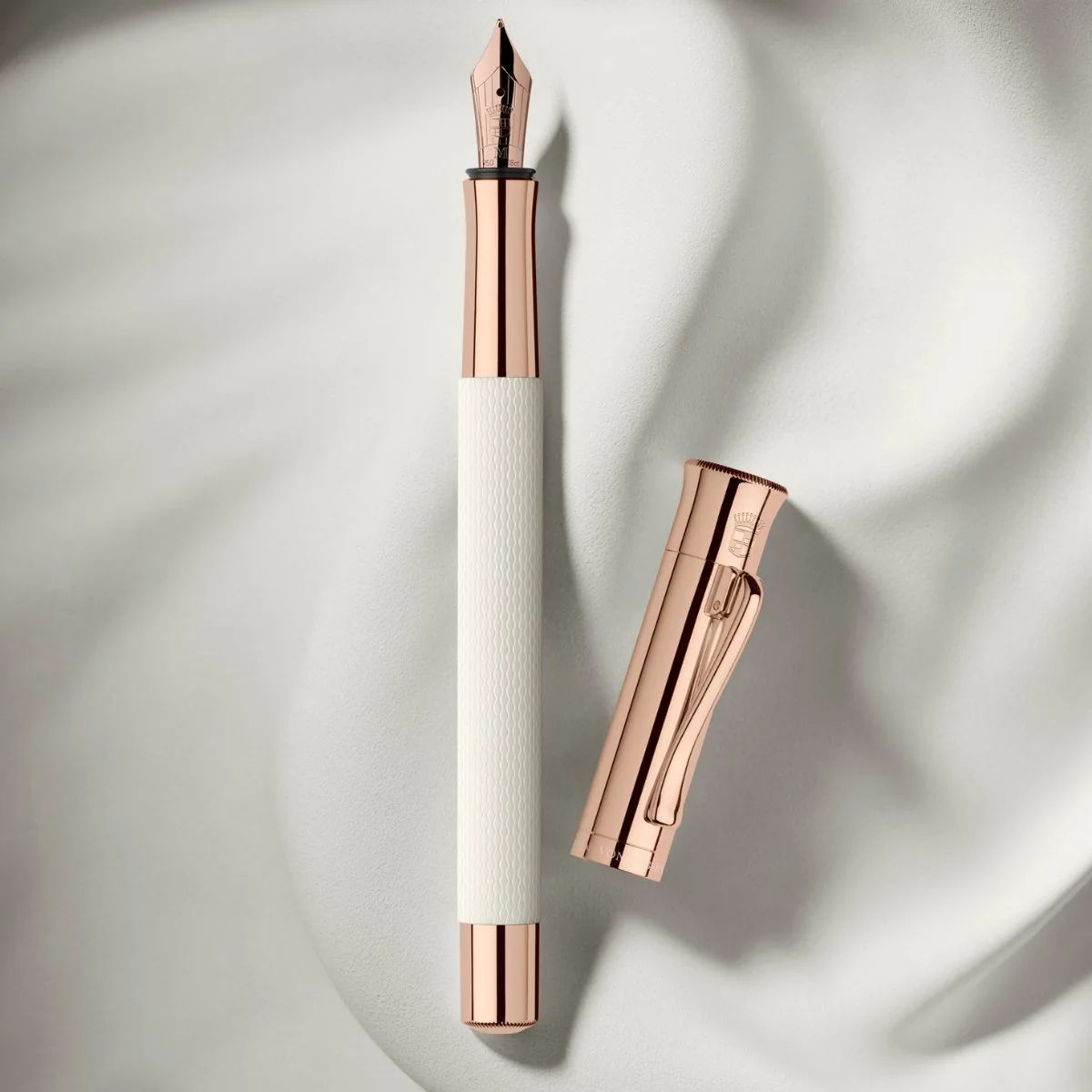 Graf Von Faber-Castell Guilloche Fountain Pen - Champagne Blush 

Experience elegance with the Champagne Blush fountain pen, combining German craftsmanship and refined design for a luxurious writing experience. 

Grab yours now.
Click the link: tinyurl.com/4zdf3hrj