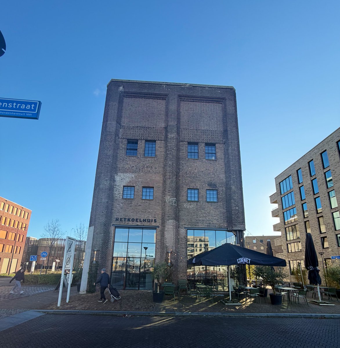 Vandaag alle aandacht voor erfgoed. Als trotse toezichthouder aanwezig bij de ALV van coöperatie Erfgoed Gelderland in prachtige koelhuis in historisch Zutphen.