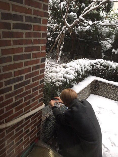 ลิทเทิลแจฮยอนปั้นสโนแมนตัวใหญ่ บิ๊กบอยแจฮยอนปั้นสโนแมนเหลือตัวนิดเดียว 🧣☃️