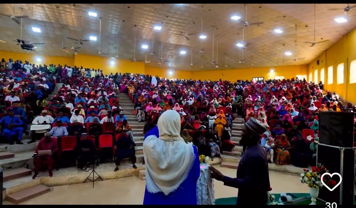 AbuTaymiyyahMJ's tweet photo. Abuja university 💚 - The people of Nigeria 🇳🇬 have been wonderful to us. https://t.co/o9wkm0TYVA