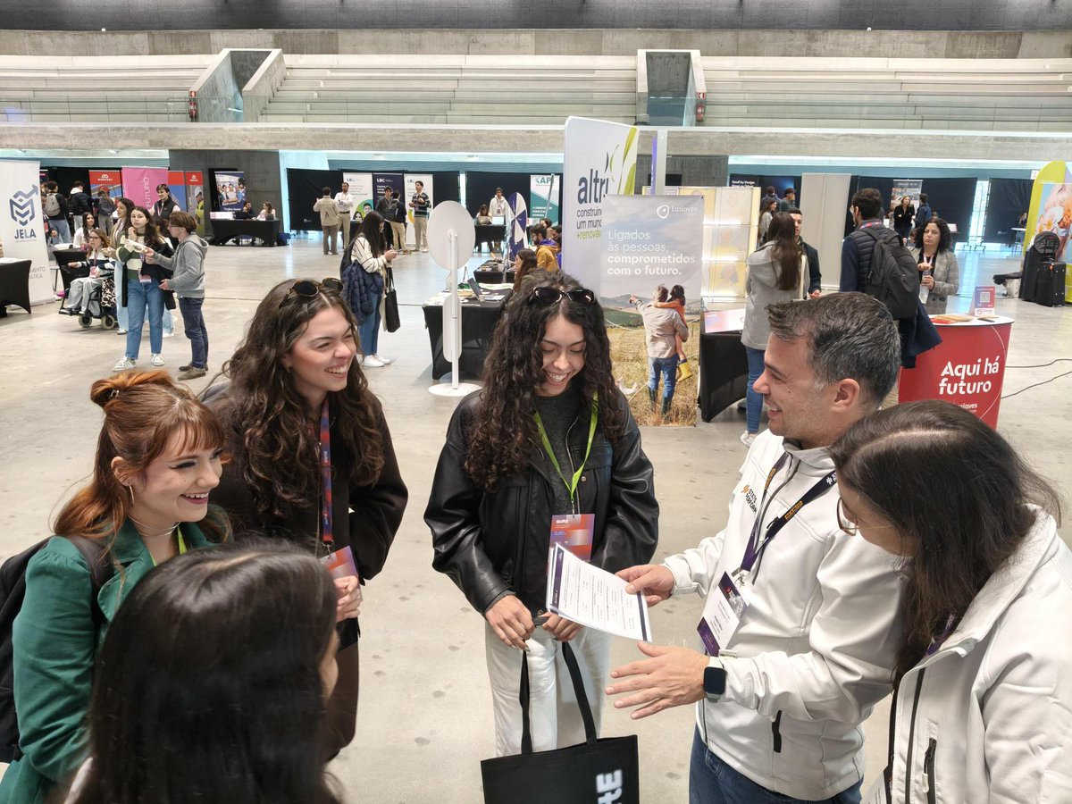 StatsPerform's tweet image. Universidade de Aveiro job fair. 📍

Yesterday, we attended a recruitment initiative hosted by @UnivAveiro, where we had the opportunity to meet students and discuss the work and opportunities across Stats Perform.

Thank you to all who stopped by!