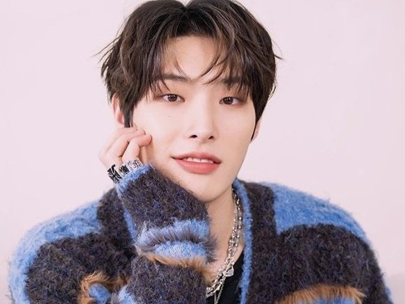 lckiluveys's tweet photo. ·°ᡣ𐭩 casually pretending we’re on a blue-coded date today🫐 ☆°⭒
#ATSD #AtinySelcaDay #MINGI #민기 #ATEEZ #ATINY #gacor #samawa https://t.co/Cm09vEkV3A