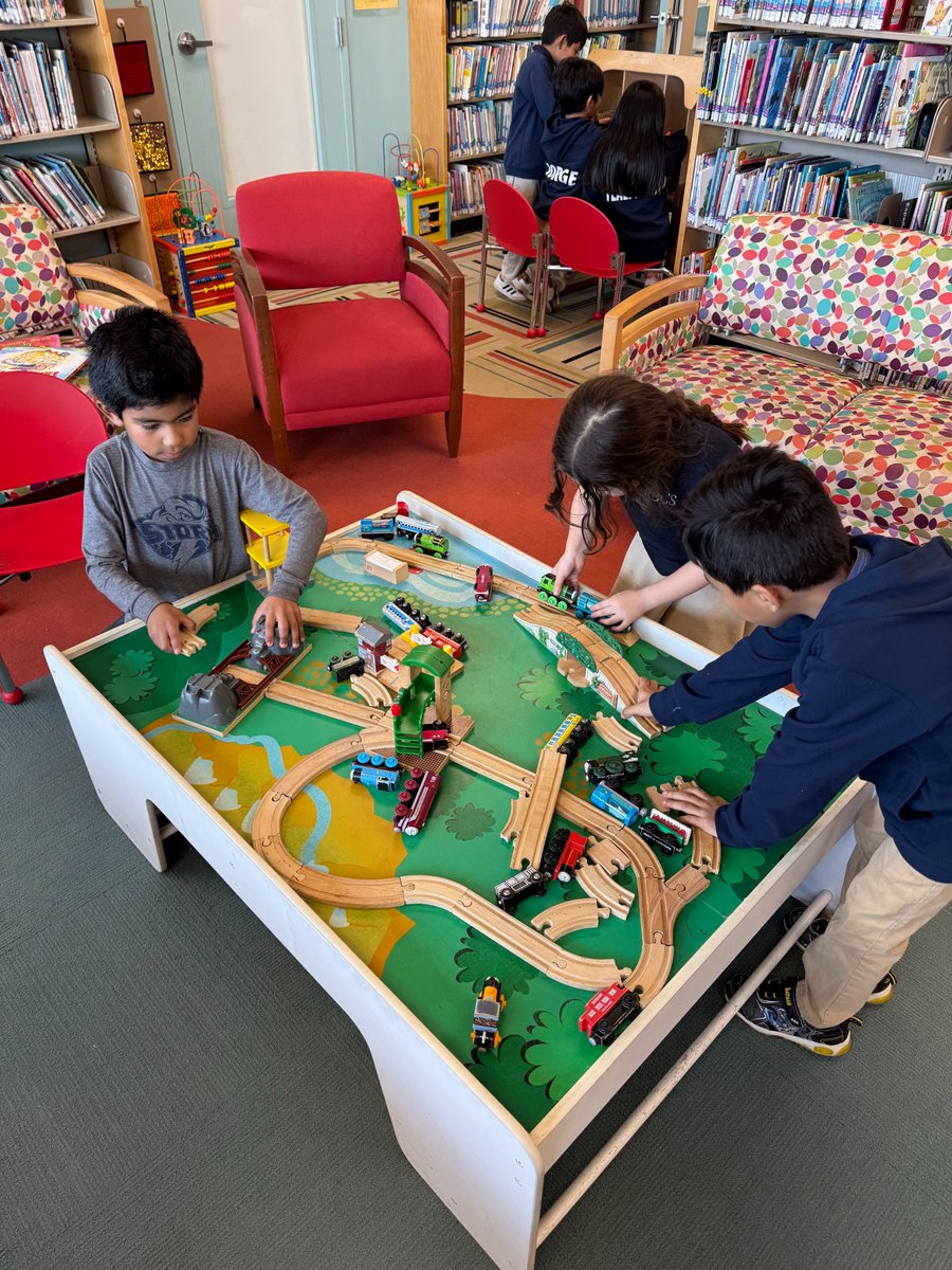 rbcsnj's tweet image. Adventure between the books! 📚 Our 1st graders had a wonderful trip to the Red Bank Library - thank you for welcoming us and inspiring young readers!
.
.
.
#RedBank #CharterSchool #TakingTheWorldByStorm #RBCS #ElementarySchool #BlueStorm #Library #RedBankLibrary