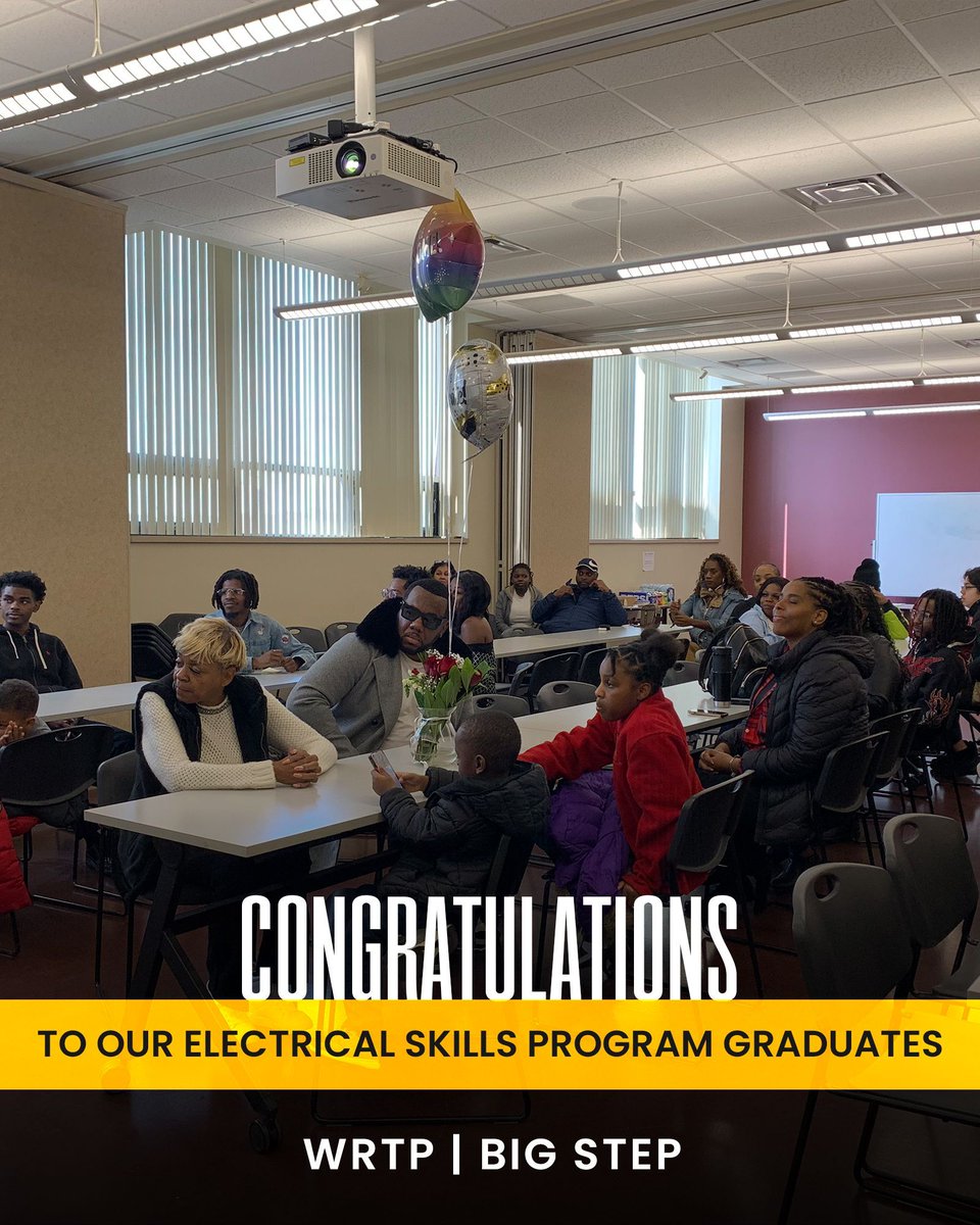 wrtpbigstep's tweet image. #Congratulations to our #graduates! 🎓

These hardworking individuals have completed WRTP | BIG STEP’s second Electrical Skills program, earning valuable skills and #preapprenticeship training!

Explore our #career opportunities:
🔗 wrtp.org/programs-and-s…