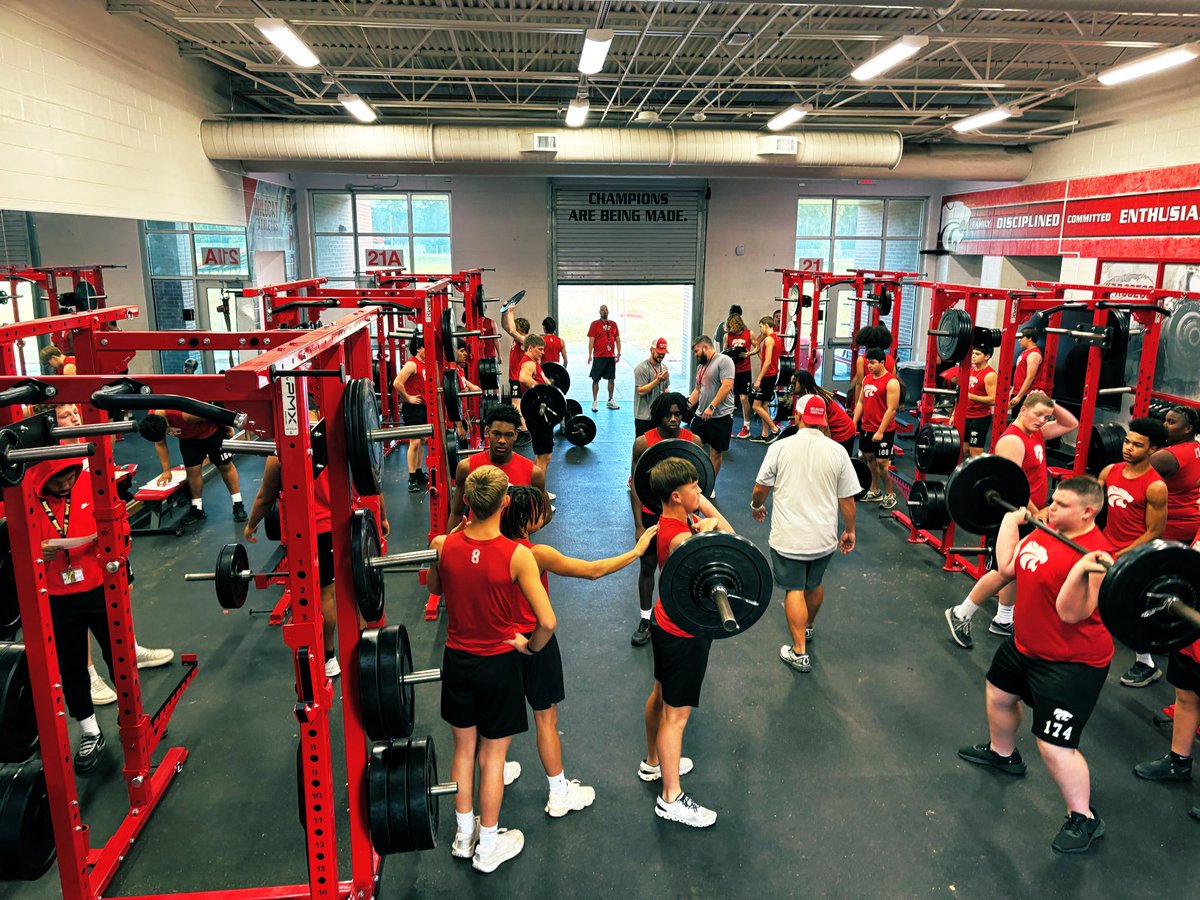 TheCoachDiesel's tweet image. The Switch is happening. Out with the old in with the new. Huge shoutout to @bromley_dustin for getting this done and getting it done now. #TheSwitch