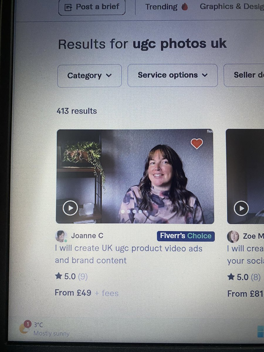 Create_Livity's tweet image. Ending the week on a high note

Top row + Fiverr’s Choice for UGC Photos UK 🤗 

Thanks @fiverr 

What a great week starting with a tip 🤑 Ended  with an overall great gig ranking 🙌 ✨