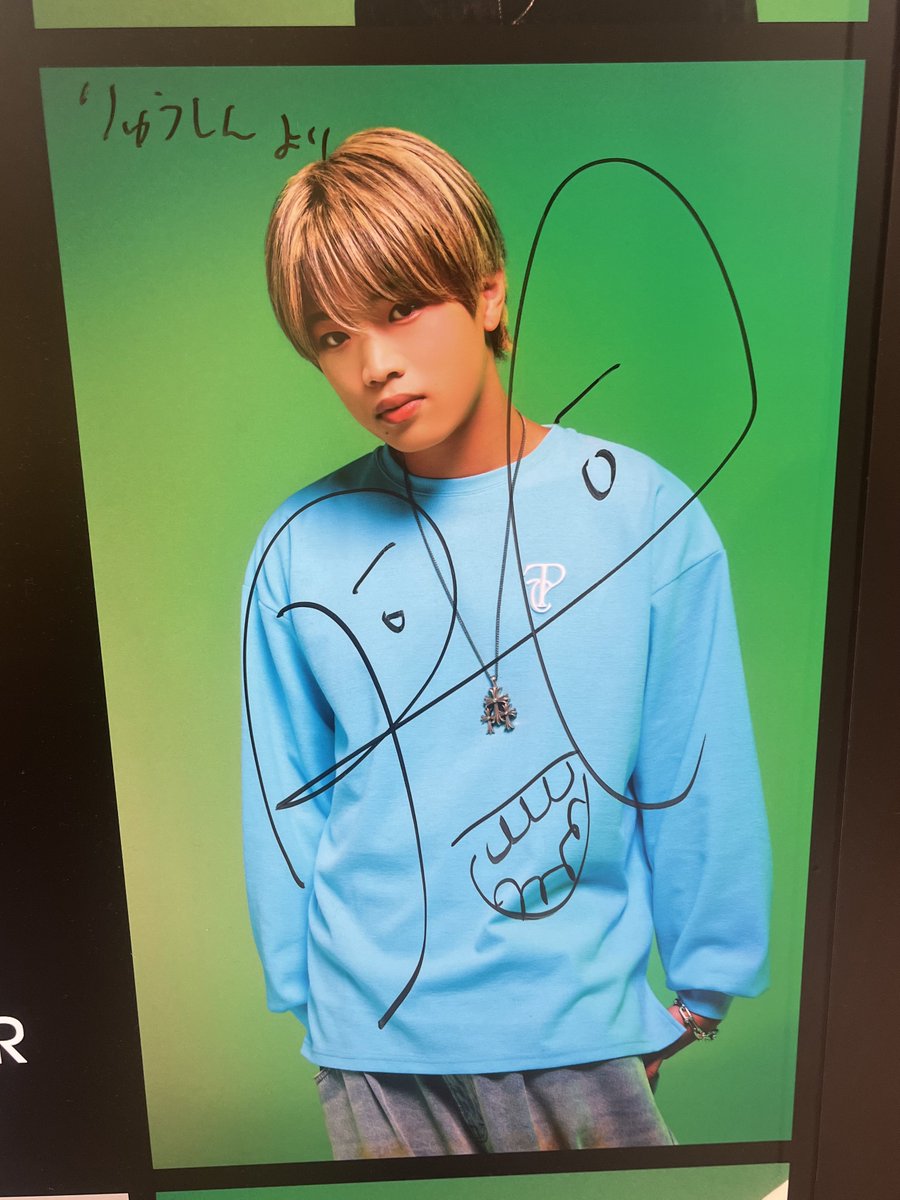 嵐 サイン入りポスター ポスターにも直筆サイン書いてくれてすごく嬉しかった